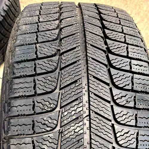 Michelin X Ice XI3